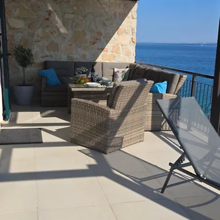 Ocean View Of - Erste Meerreihe Mit Beheizbarem Pool Apartman