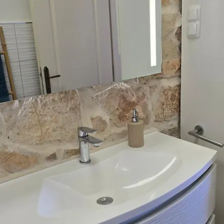 Apartman Ocean View Of - Erste Meerreihe Mit Beheizbarem Pool Kali