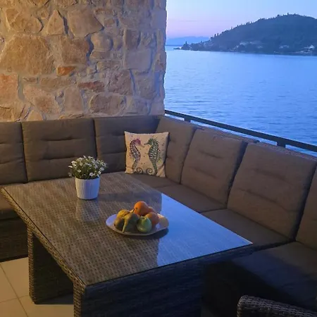 Ocean View Of - Erste Meerreihe Mit Beheizbarem Pool Apartman
