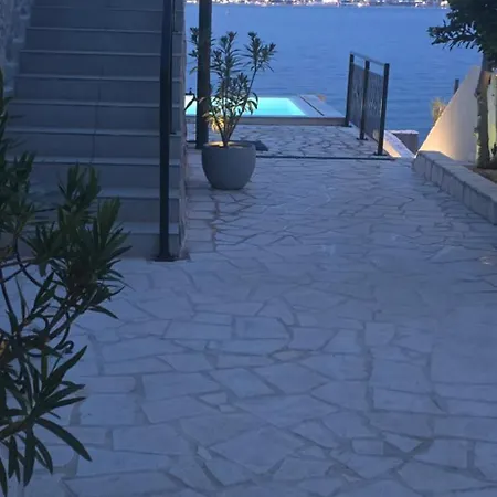 Apartman Ocean View Of - Erste Meerreihe Mit Beheizbarem Pool *